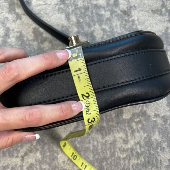 Urban Expressions Black Vegan Leather Saddle Bag Crossbody - Picture 10 of 14